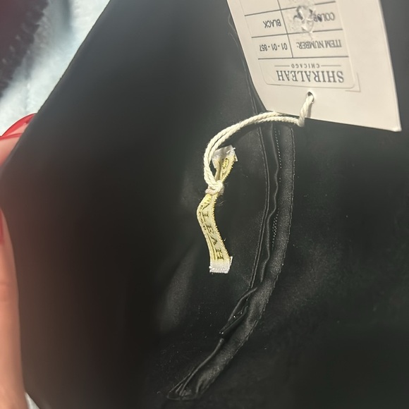 Shiraleah Chicago Micha Embellished Velvet Envelope Clutch - Picture 6 of 8